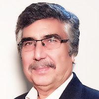دکتر منصور قلعه نوی
