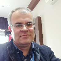 دکتر حسن رنگریز
