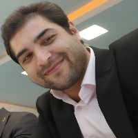 دکتر حسین حسنی