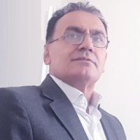 دکتر کوروش جوادی پاشاکی