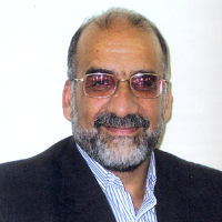 دکتر احمد اکبری