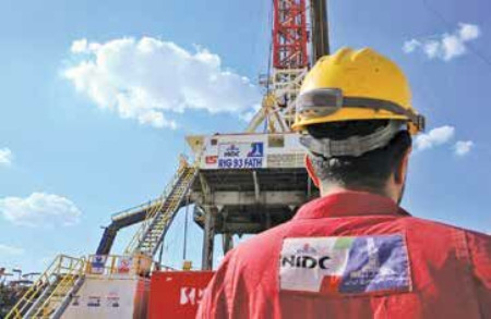 Magiran | روزنامه ایران (1399/05/12): یک منبع آگاه از موفقیت 2 چاه اکتشافی  خبر داد : ذخایر هیدروکربوری ایران باز هم افزایش یافت